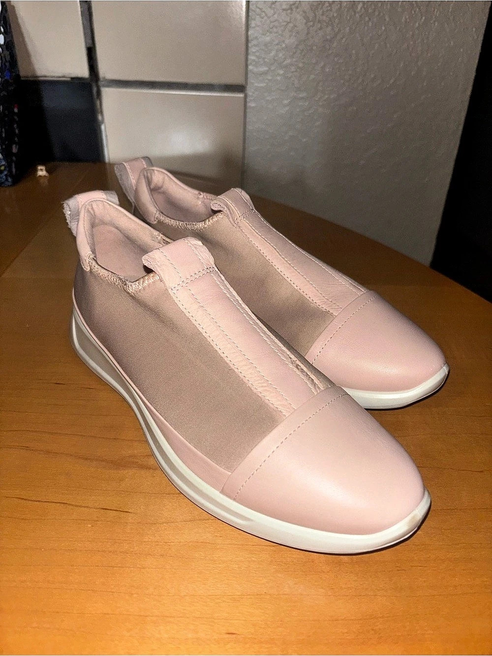 ECCO Soft 7 Casual Slip On Sneaker Pink EU 39